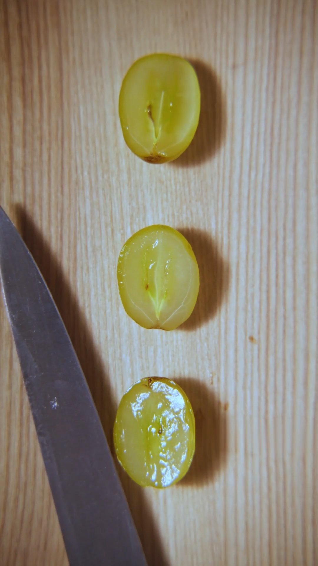 Caudalie — RS Raisin ASMR — video 6